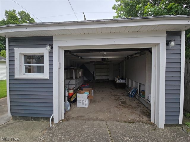 3054 Sterling Road, Lorain, OH 44052