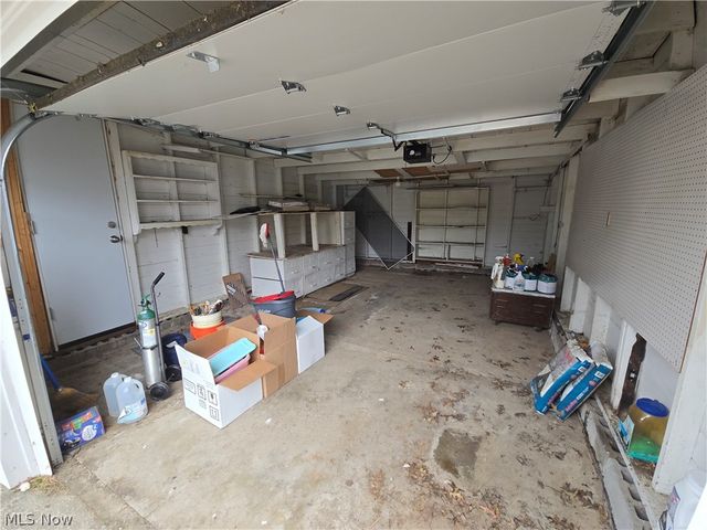 3054 Sterling Road, Lorain, OH 44052