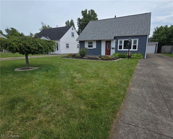 3054 Sterling Road, Lorain, OH 44052