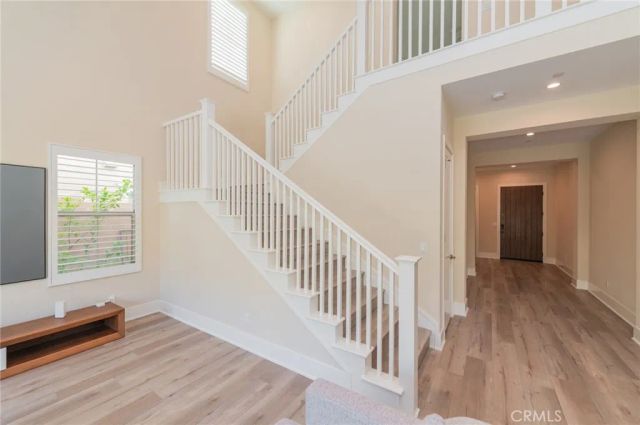 58 Longchamp, Irvine, CA 92602