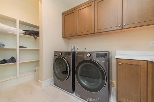 58 Longchamp, Irvine, CA 92602