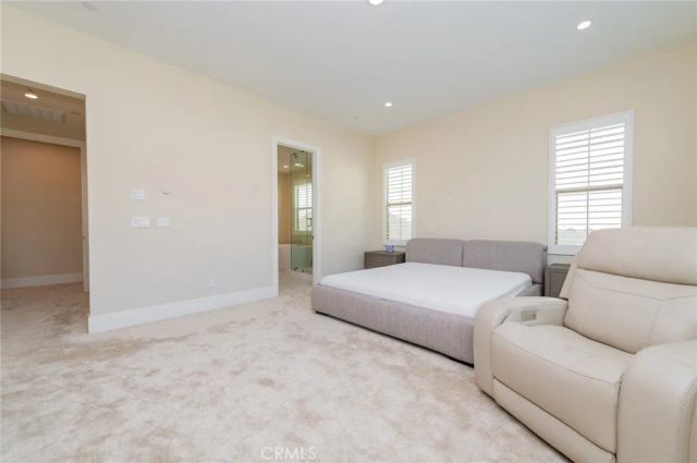 58 Longchamp, Irvine, CA 92602