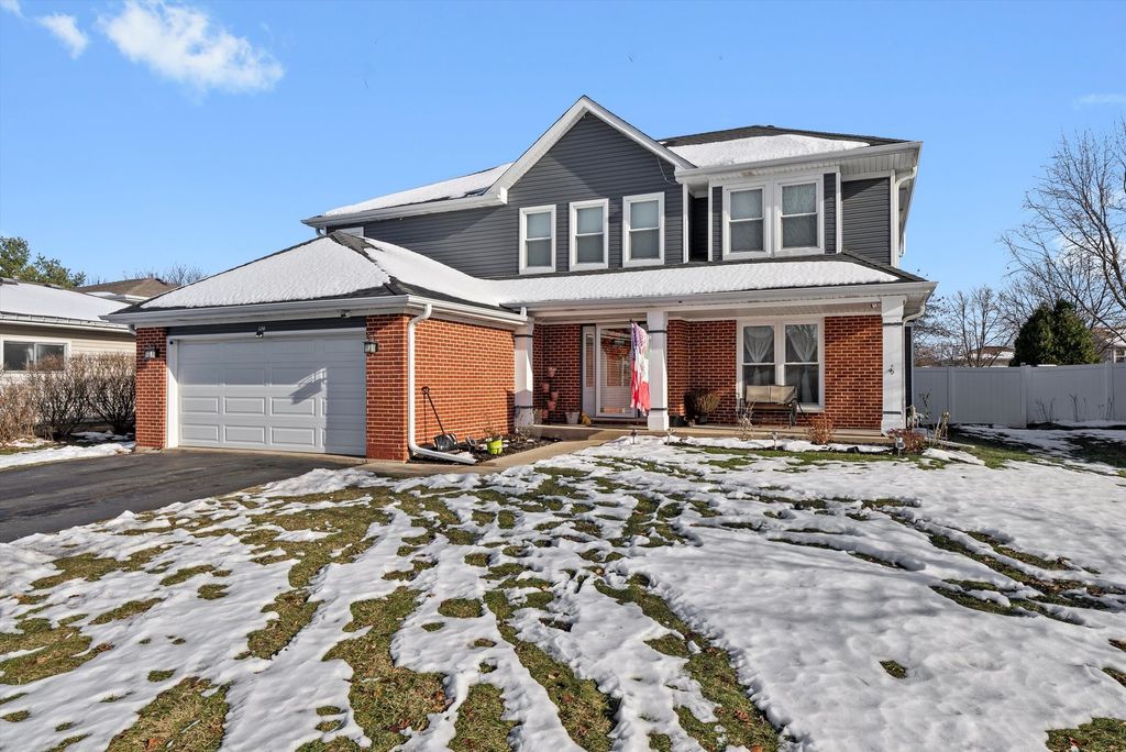 Image 1 of property listing at 258 Silverado Street, Bolingbrook, IL 60490