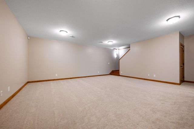 1501 Stagecoach Trail S, Afton, MN 55001