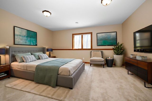 1501 Stagecoach Trail S, Afton, MN 55001