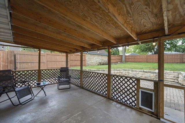 1119 W 12th Street, Cedar Falls, IA 50613