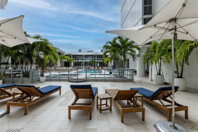 1100 Biscayne Blvd 2706, Miami, FL 33132
