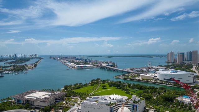 1100 Biscayne Blvd 2706, Miami, FL 33132