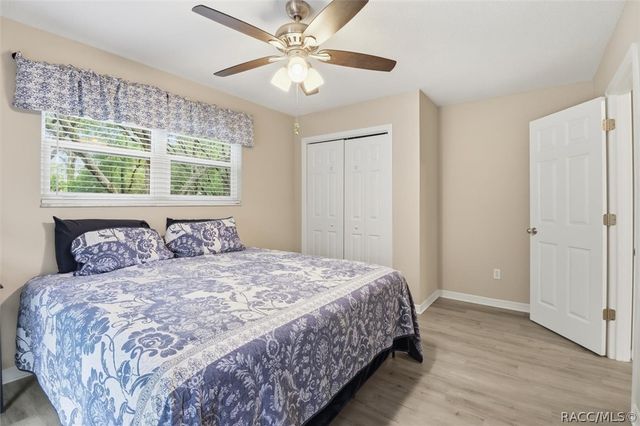 834 N Dunkenfield Avenue, Crystal River, FL 34429