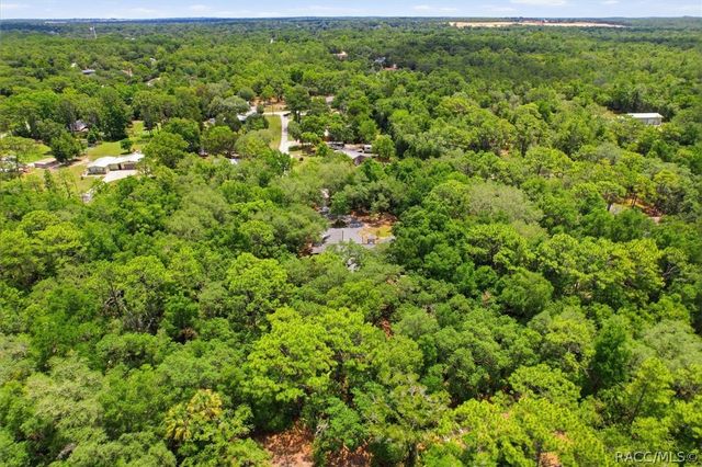 834 N Dunkenfield Avenue, Crystal River, FL 34429