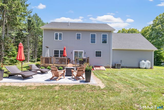 440 Hillfield Road, Hamden, CT 06518