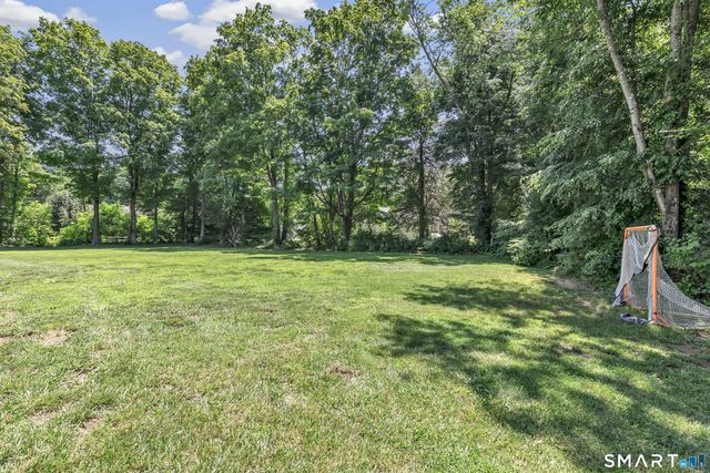 440 Hillfield Road, Hamden, CT 06518