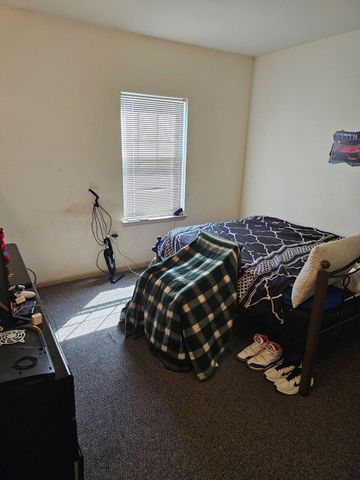615 EDWARDS ST, Chester, PA 19013