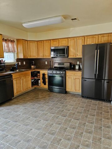 615 EDWARDS ST, Chester, PA 19013