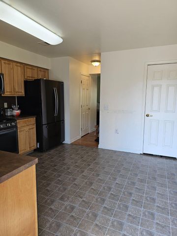615 EDWARDS ST, Chester, PA 19013