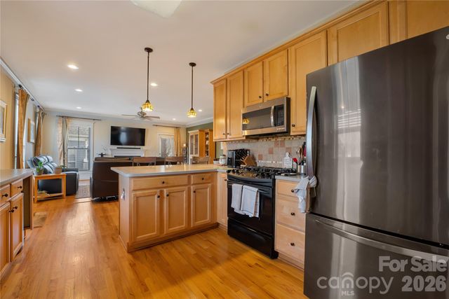 172 Water Oak Drive, Mooresville, NC 28117