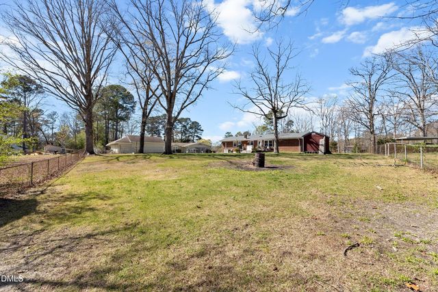 118 E Merlin Drive, Knightdale, NC 27545