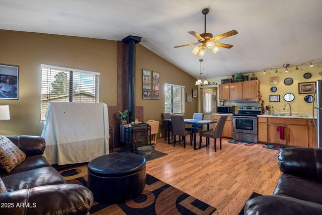 2051 LUMBER VALLEY Road, Overgaard, AZ 85933