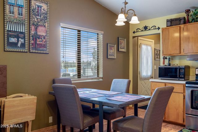 2051 LUMBER VALLEY Road, Overgaard, AZ 85933