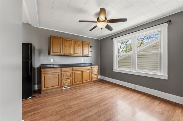 530 Holmes Ave, Baden, PA 15005