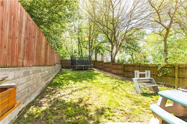 530 Holmes Ave, Baden, PA 15005