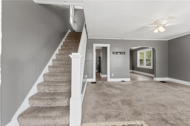 530 Holmes Ave, Baden, PA 15005