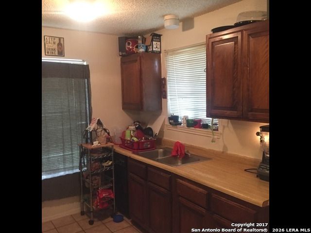 7251 Brandyridge, San Antonio, TX 78250