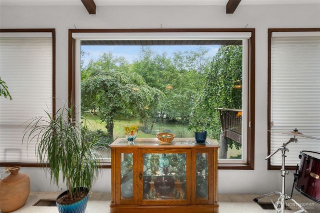 43 Hines Valley Road, Raymond, WA 98577