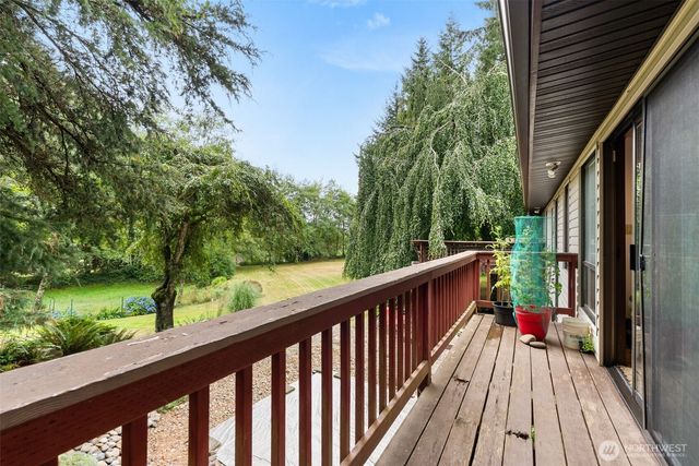 43 Hines Valley Road, Raymond, WA 98577