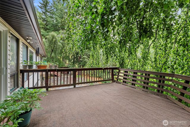 43 Hines Valley Road, Raymond, WA 98577