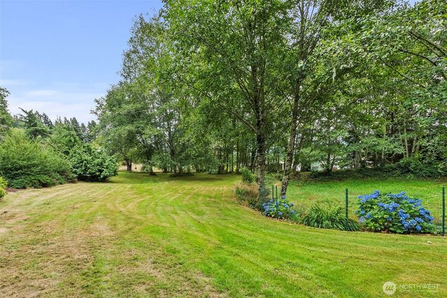 43 Hines Valley Road, Raymond, WA 98577