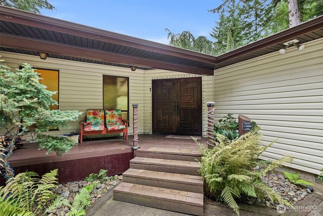 43 Hines Valley Road, Raymond, WA 98577