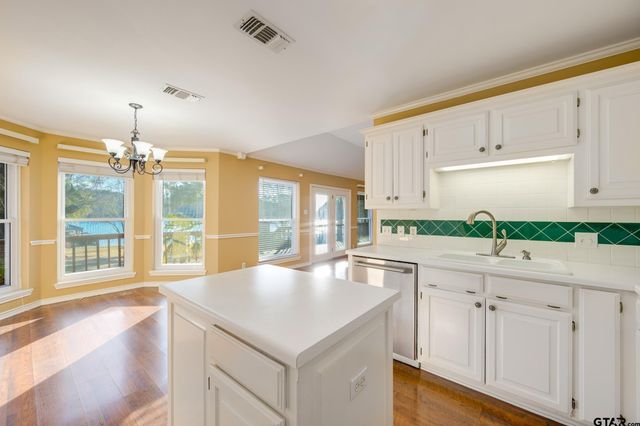 15815 Cedar Bay Dr, Bullard, TX 75757