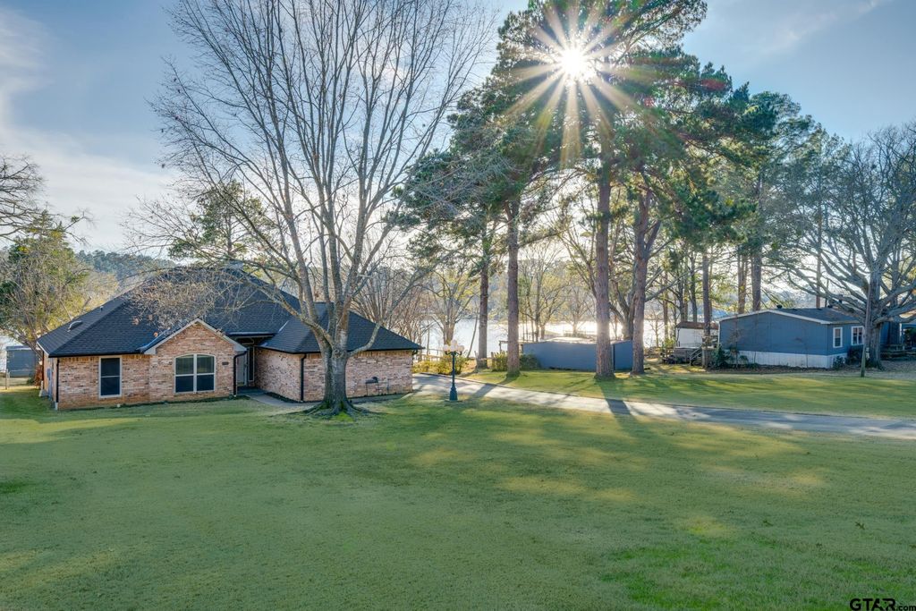 15815 Cedar Bay Dr, Bullard, TX 75757