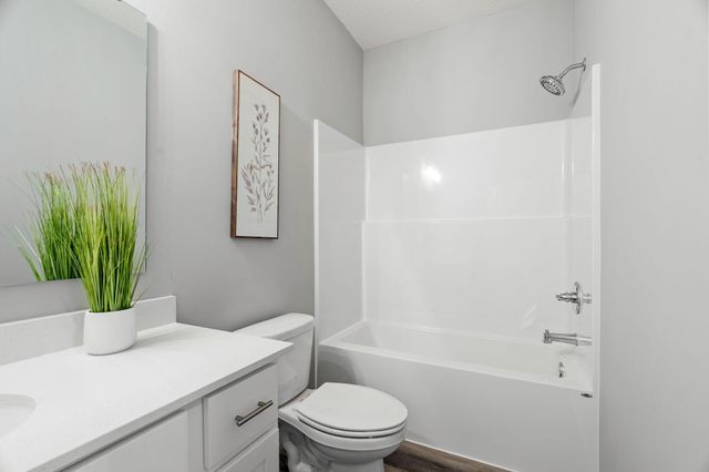 913 Buffalo Street NW, Delano, MN 55328