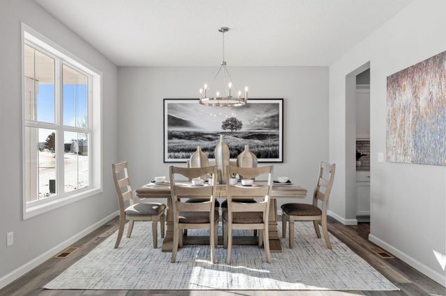 913 Buffalo Street NW, Delano, MN 55328