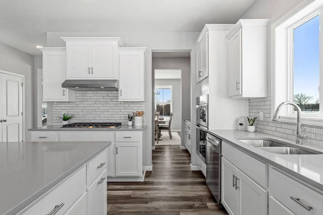 913 Buffalo Street NW, Delano, MN 55328