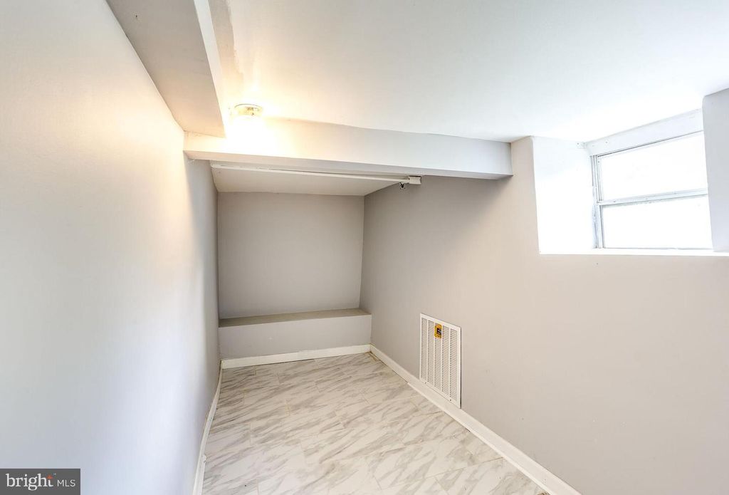 Image 23 of property listing at 713 SPRINGFIELD AVE, Baltimore, MD 21212