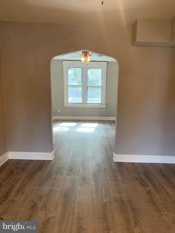 Image 9 of property listing at 713 SPRINGFIELD AVE, Baltimore, MD 21212