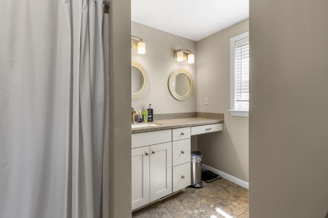 14 Sheffield Place, Mashpee, MA 02649