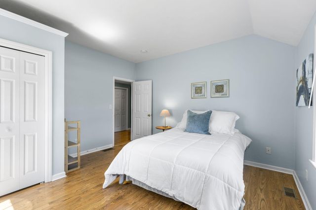 14 Sheffield Place, Mashpee, MA 02649