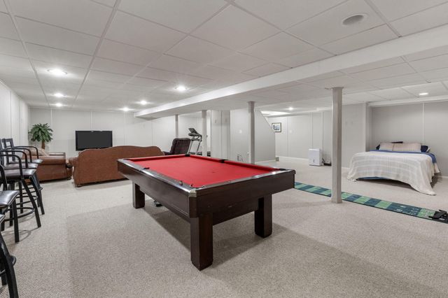 14 Sheffield Place, Mashpee, MA 02649