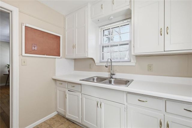 1923 Tennessee Street, Lawrence, KS 66046