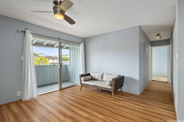 94-1037 Paha Place S-7, Waipahu, HI 96797