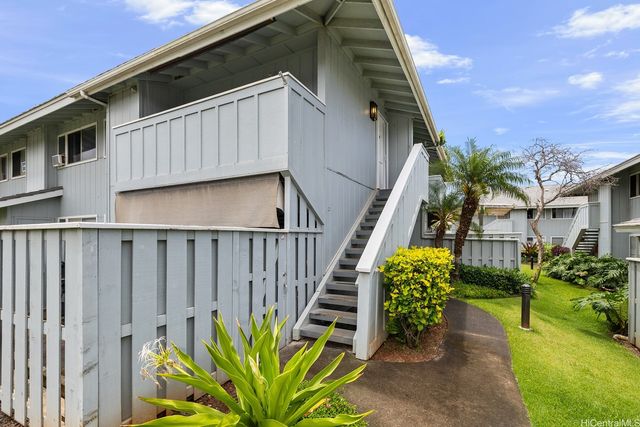 94-1037 Paha Place S-7, Waipahu, HI 96797
