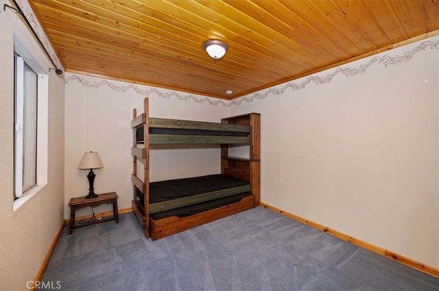 932 Cedar Drive, Crestline, CA 92325