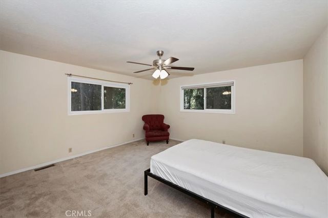 932 Cedar Drive, Crestline, CA 92325