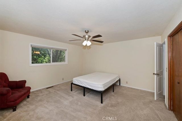 932 Cedar Drive, Crestline, CA 92325