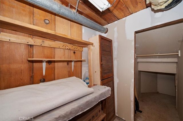 932 Cedar Drive, Crestline, CA 92325