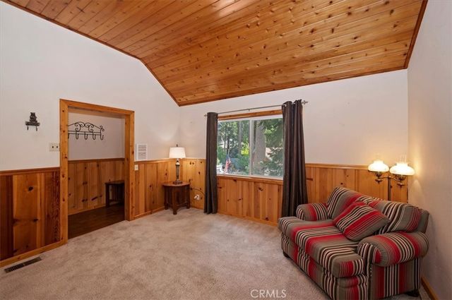 932 Cedar Drive, Crestline, CA 92325